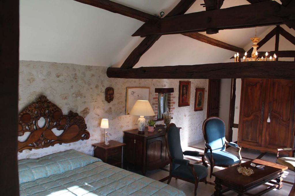 Le Relais De La Tour Bed & Breakfast *