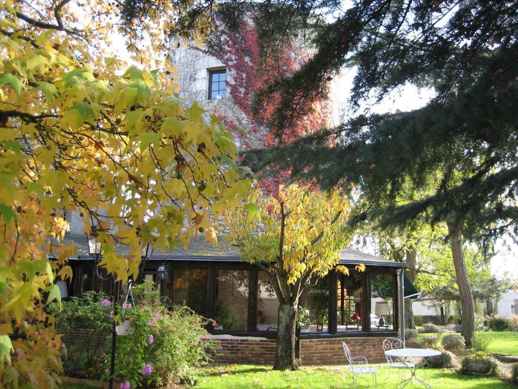 Le Relais De La Tour La Chaussee-Saint-Victor