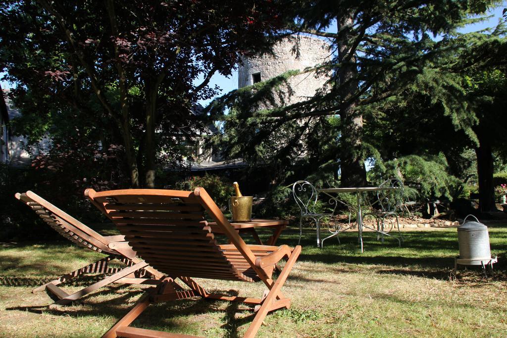 Le Relais De La Tour Bed & Breakfast *